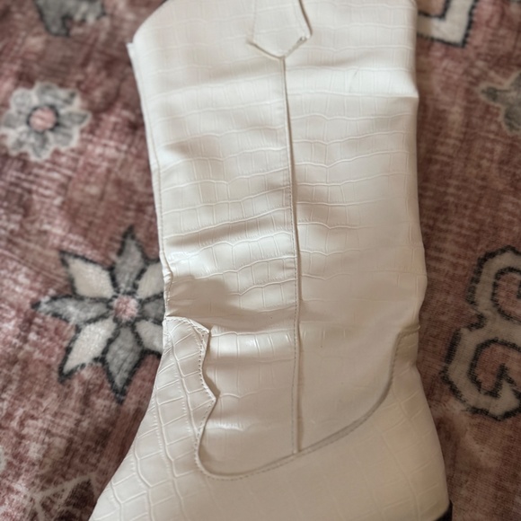 Western boot - Picture 2 of 2